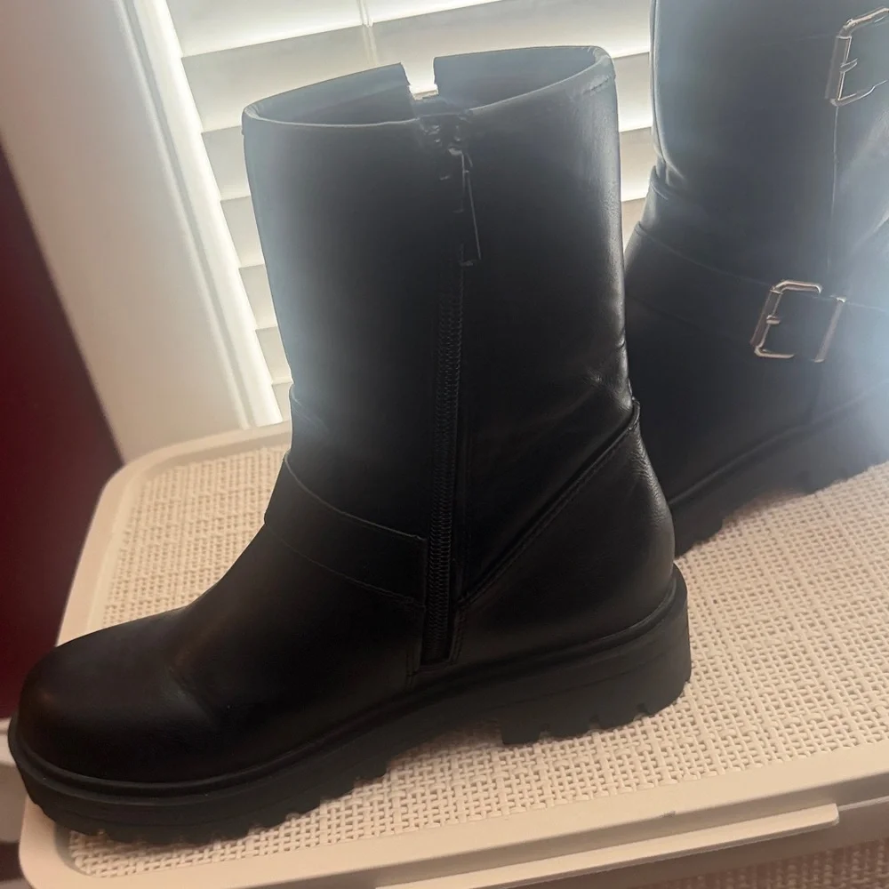 Soda Black Moto Boots - Picture 4 of 8